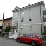 Bonus Apartments