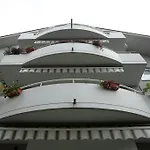 Bonus Apartments